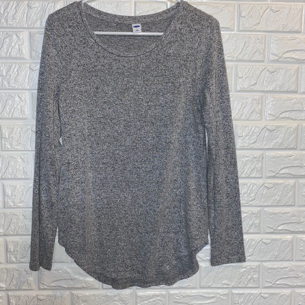 Old navy sweater